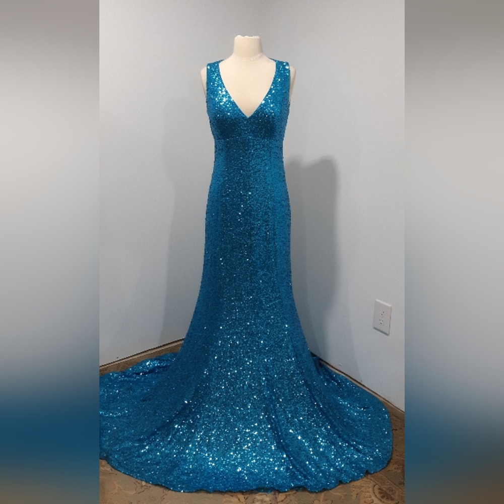 Elegant Blue Sequin Evening Gown